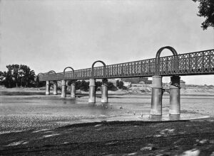 1925 - Puente del Ferrocarril e Industrial química
